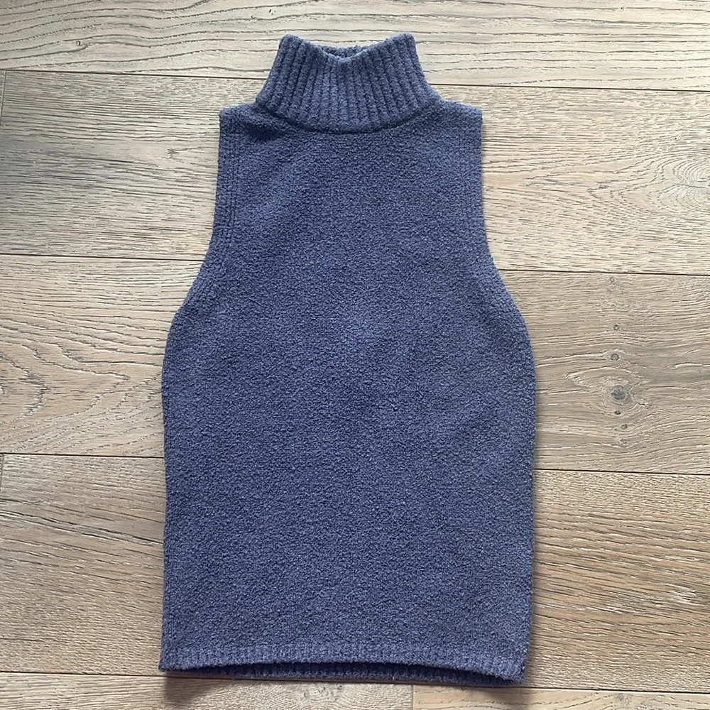 Express Turtleneck Sleeveless Fitted Sweater in Slate Blue -Small - Picture 5 of 10